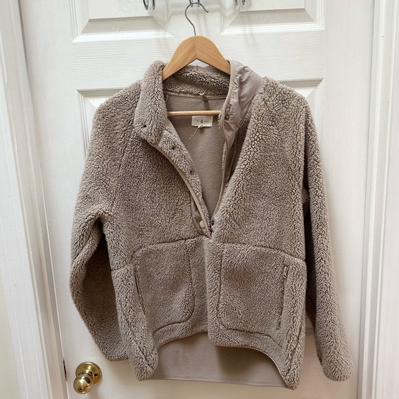 Lou & Grey Beige tan Sherpa Coat jacket sweatshirt pullover s small - Picture 1 of 5